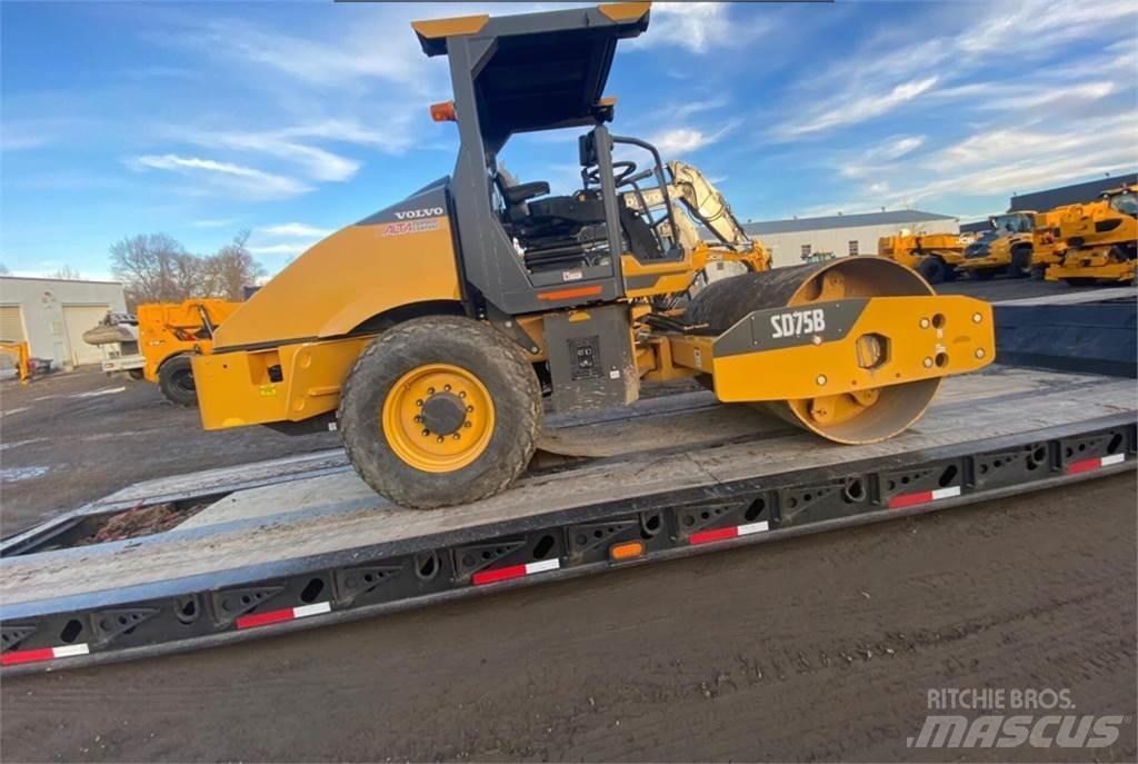 Volvo SD75B Катки тротуарные