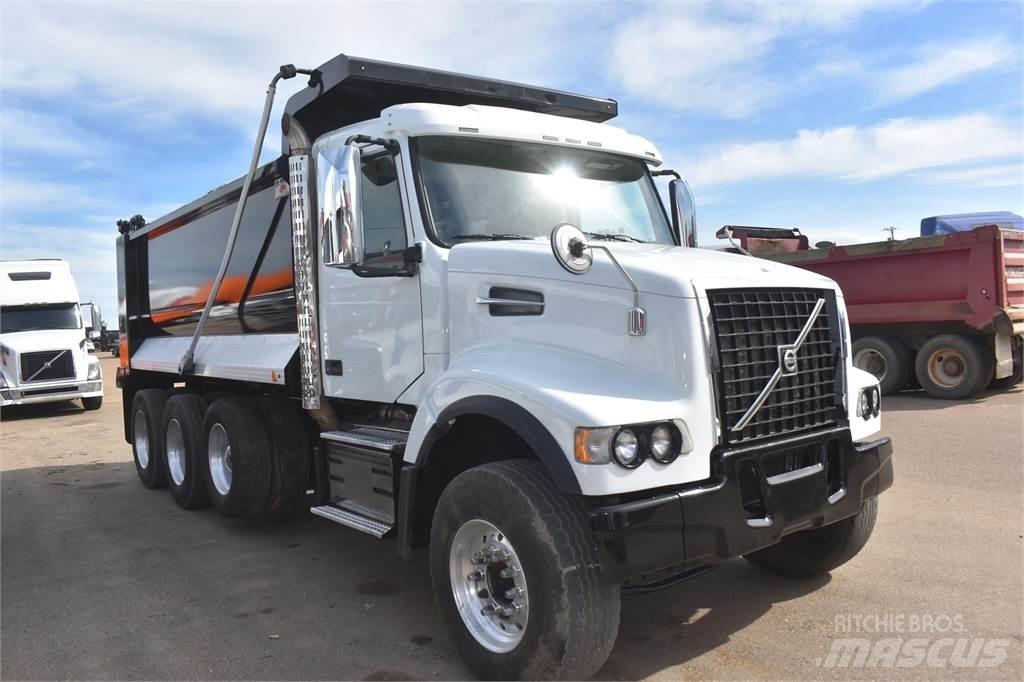 Volvo VHD84B300 Грузовики-Самосвалы