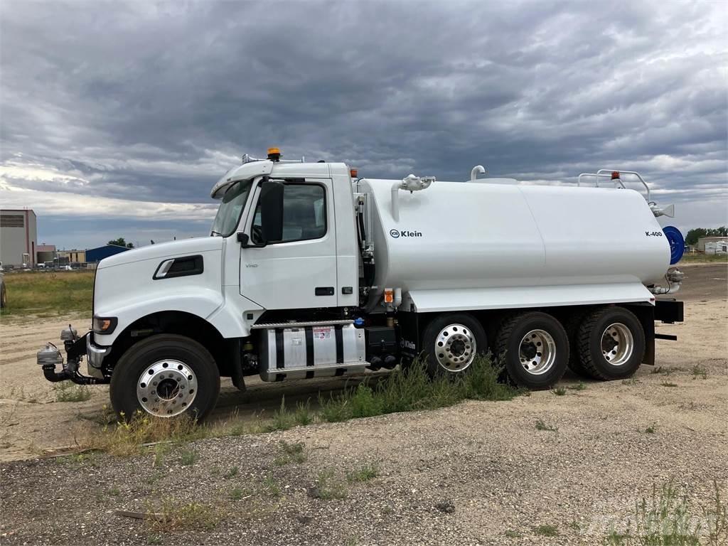 Volvo VHD84F300 Грузовики-цистерны