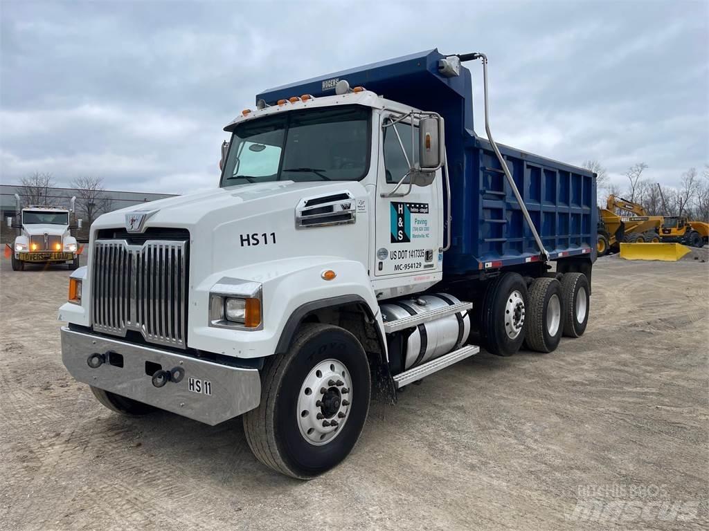 Western Star 4700 Строительная техника - Другие