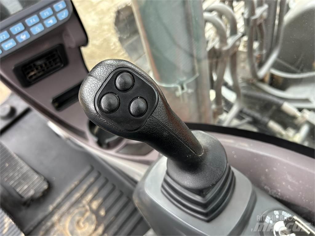 XCMG XE210CU Гусеничные экскаваторы