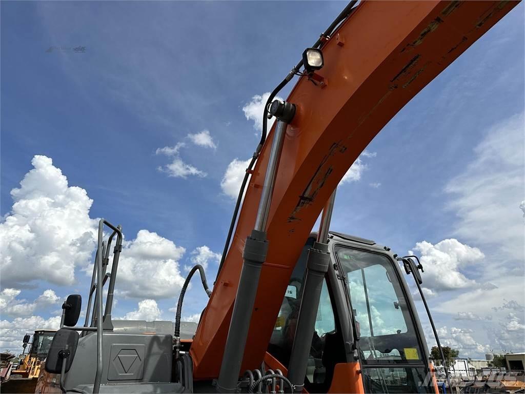 XCMG XE210CU Гусеничные экскаваторы