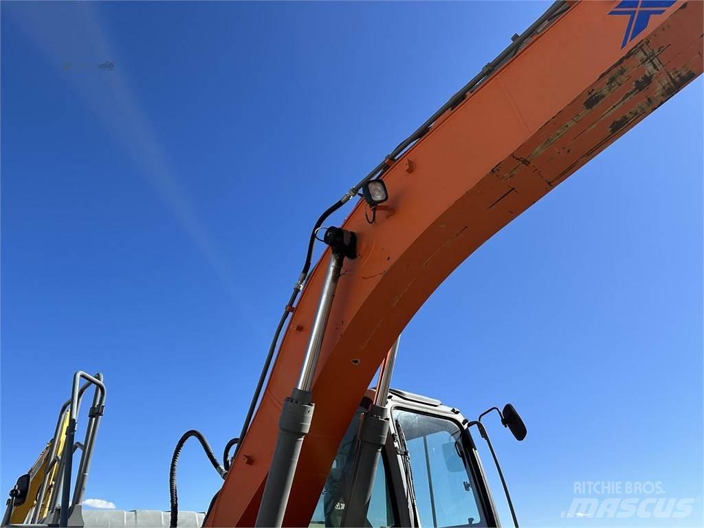 XCMG XE210CU Гусеничные экскаваторы