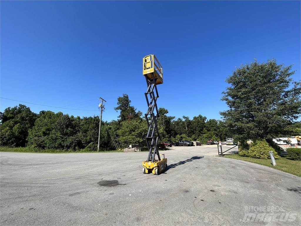 XCMG XG1932DC Ножничные подъемники
