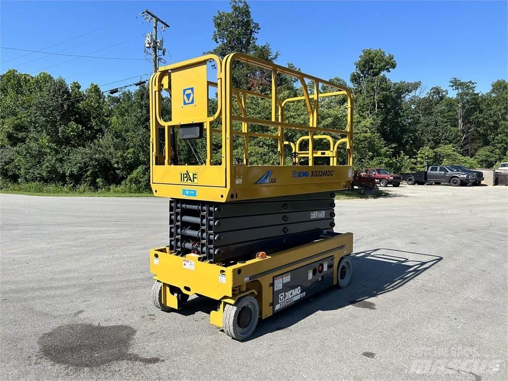 XCMG XG3246DC Ножничные подъемники