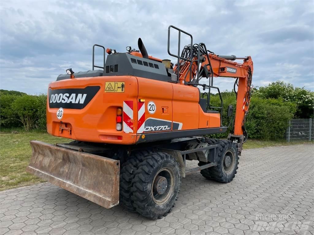 Doosan DX170W-5 Колёсные экскаваторы