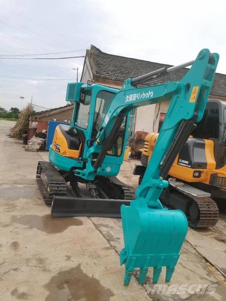 Kubota KX 135 Гусеничные экскаваторы