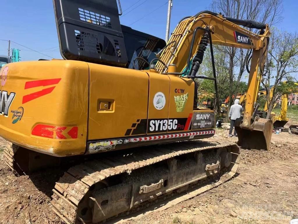 Sany SY 135 Гусеничные экскаваторы