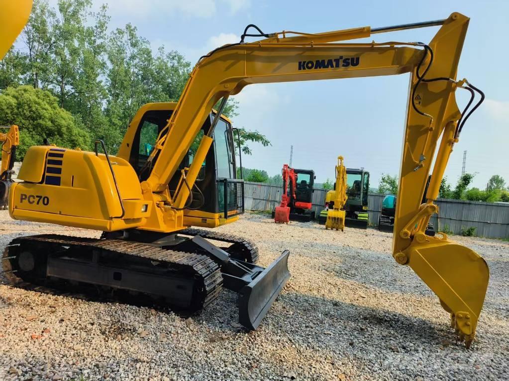 Komatsu PC 70-7 Гусеничные экскаваторы