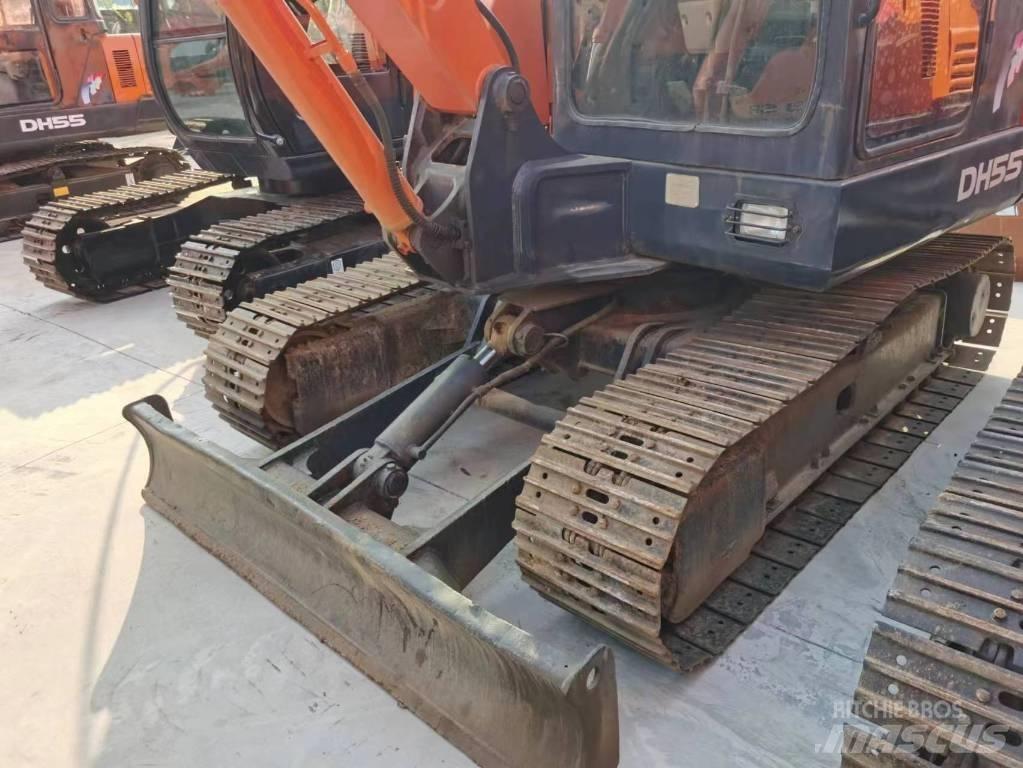 Doosan DH55 Гусеничные экскаваторы