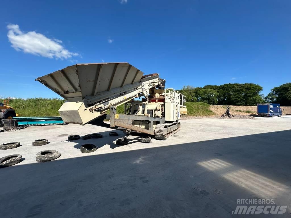 Metso LT 200 HP Мобильные дробилки