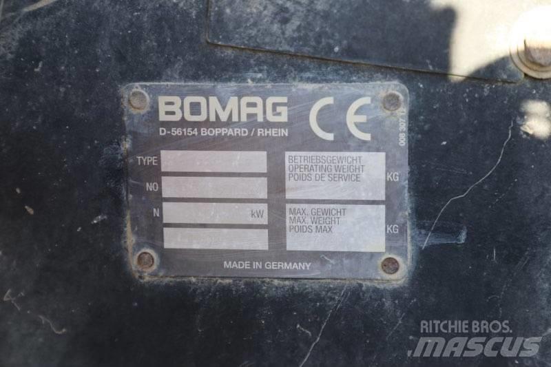 Bomag BW 225 D-3 Катки тротуарные