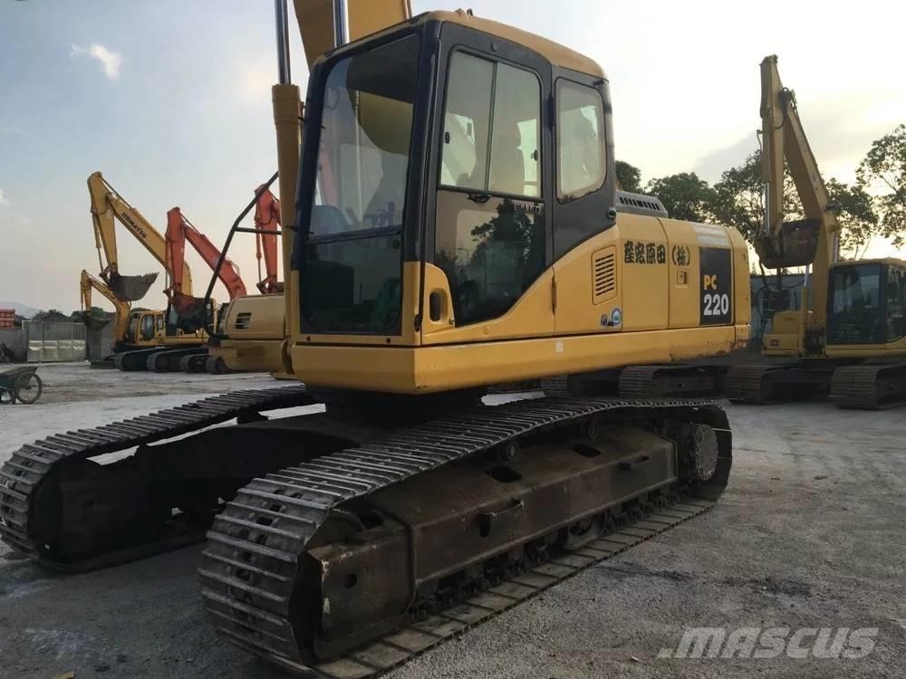 Komatsu pc220-7 Гусеничные экскаваторы