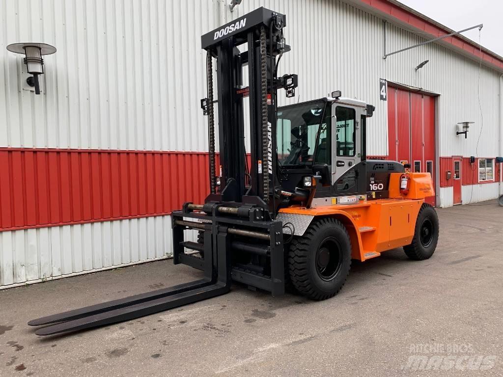 Doosan D160S-7 Дизельные погрузчики