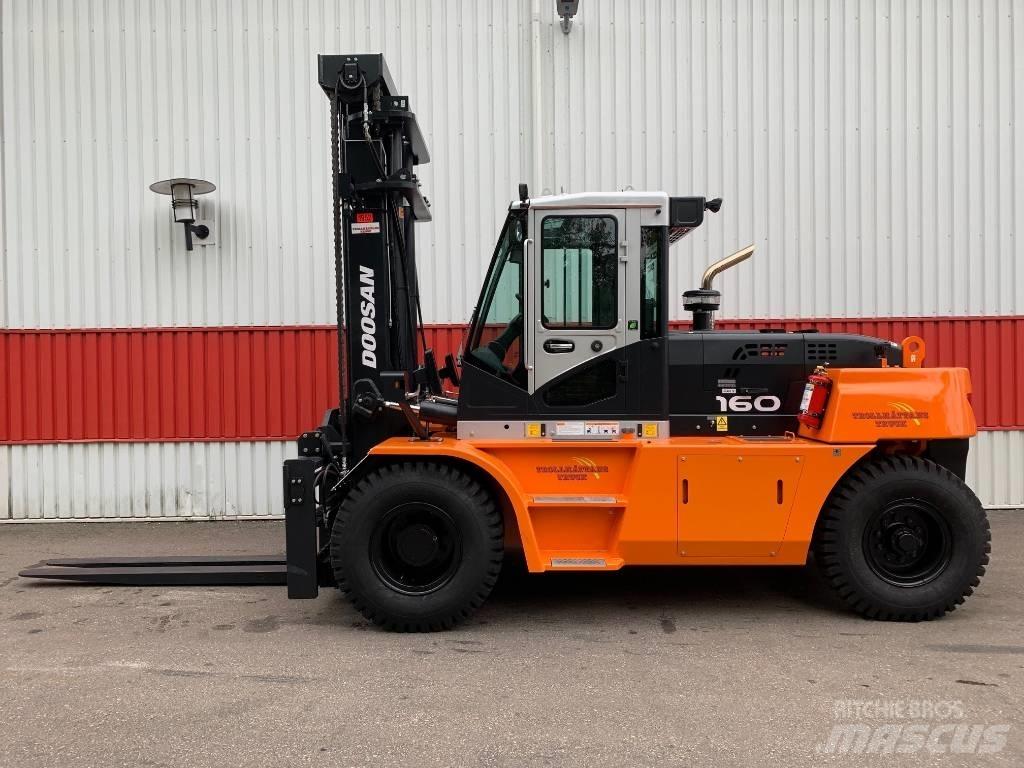 Doosan D160S-7 Дизельные погрузчики
