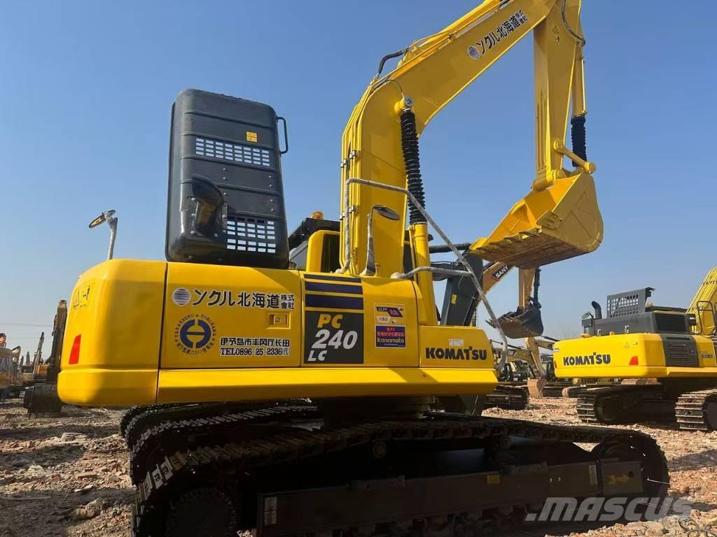 Komatsu PC 240 Гусеничные экскаваторы