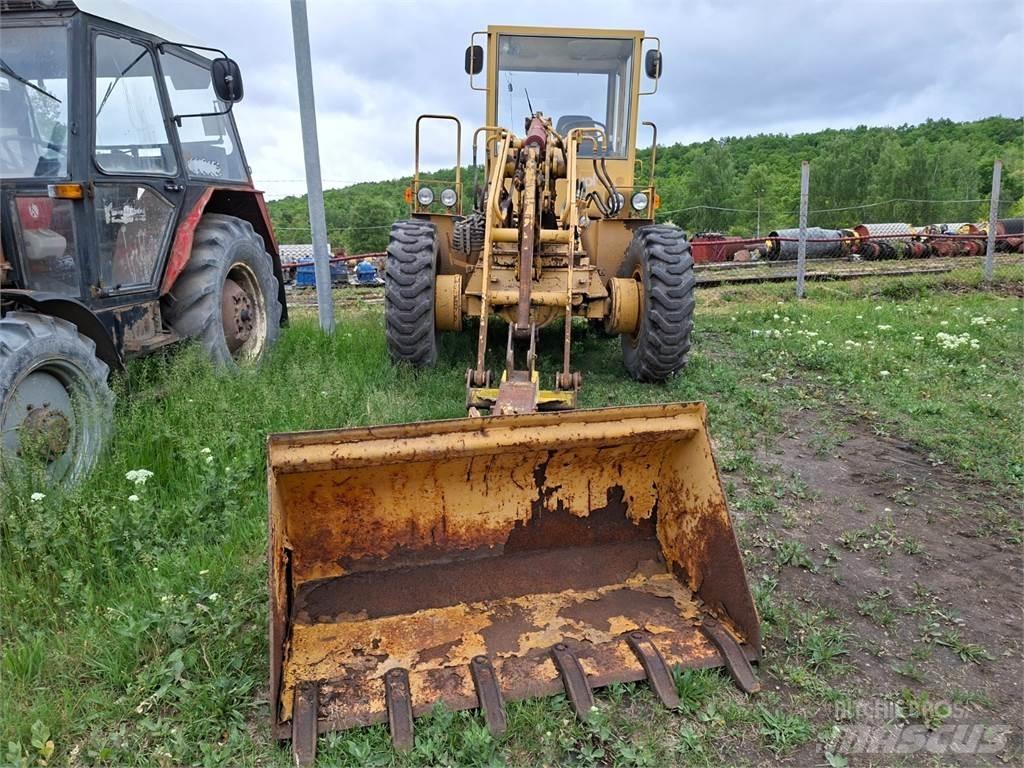ZTS UN 053.2 4X4 Строительная техника - Другие
