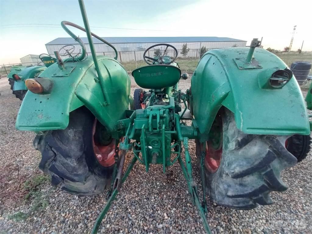 Deutz-Fahr D 40 Трактора