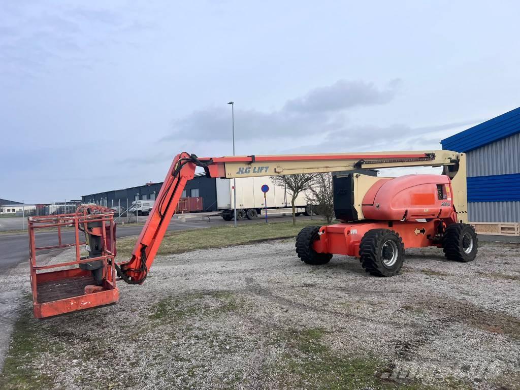 JLG 800 AJ Коленчатые подъемники