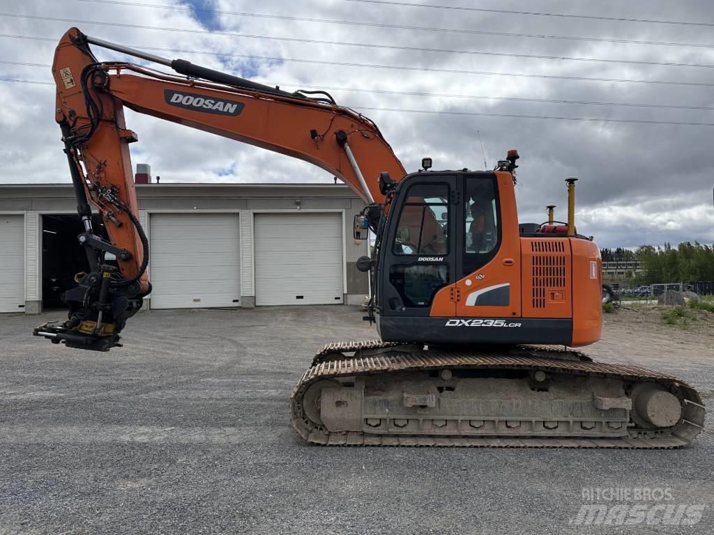 Doosan DX 235 LCR-5 Гусеничные экскаваторы