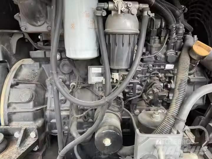 Doosan DX75 Гусеничные экскаваторы