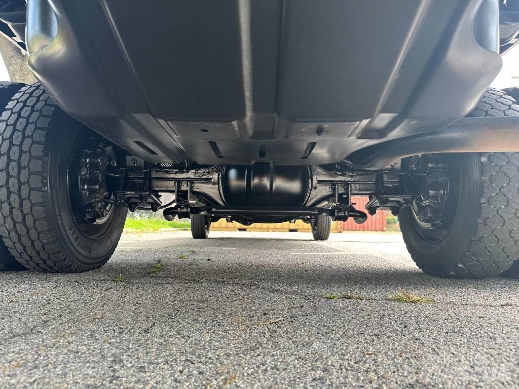 RAM 4500 SLT Грузовики-Щеповозы