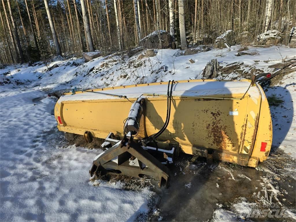 Rote 320 alueaura Снежные отвалы и плуги