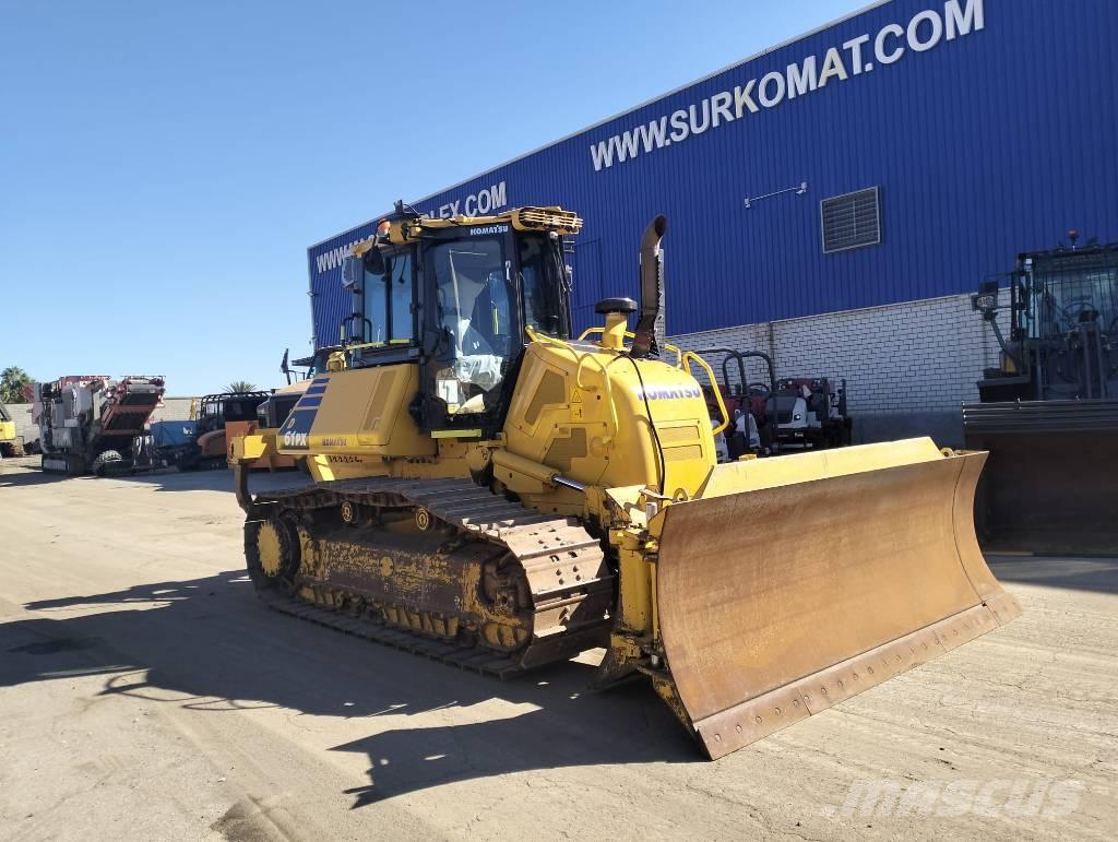 Komatsu D61PX-24EO Гусеничные бульдозеры