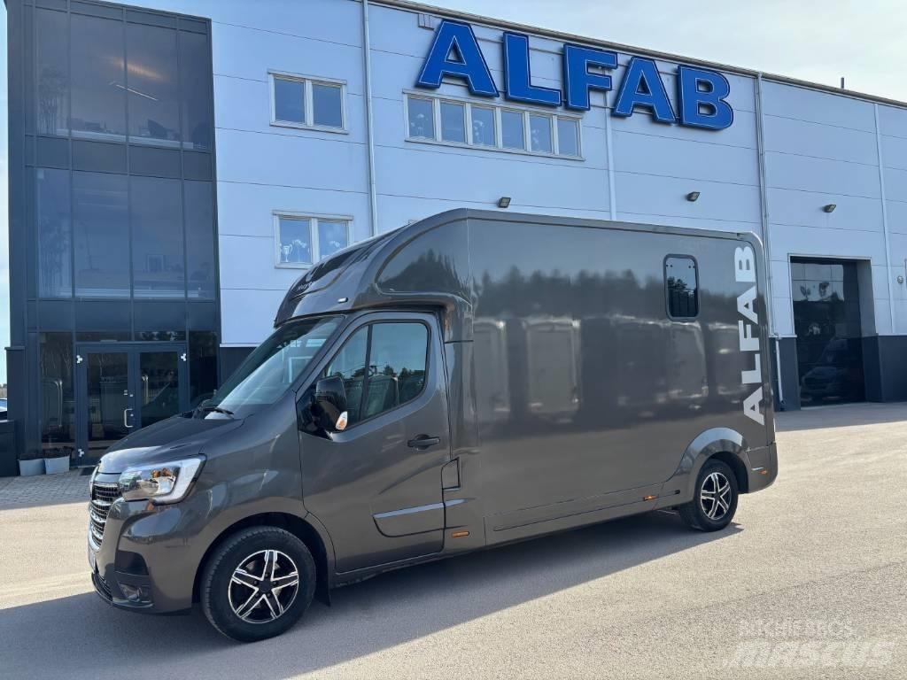 Renault Master Автомобили для перевозки животных