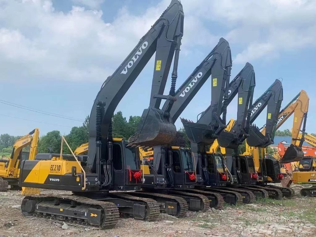 Volvo EC210 Гусеничные экскаваторы