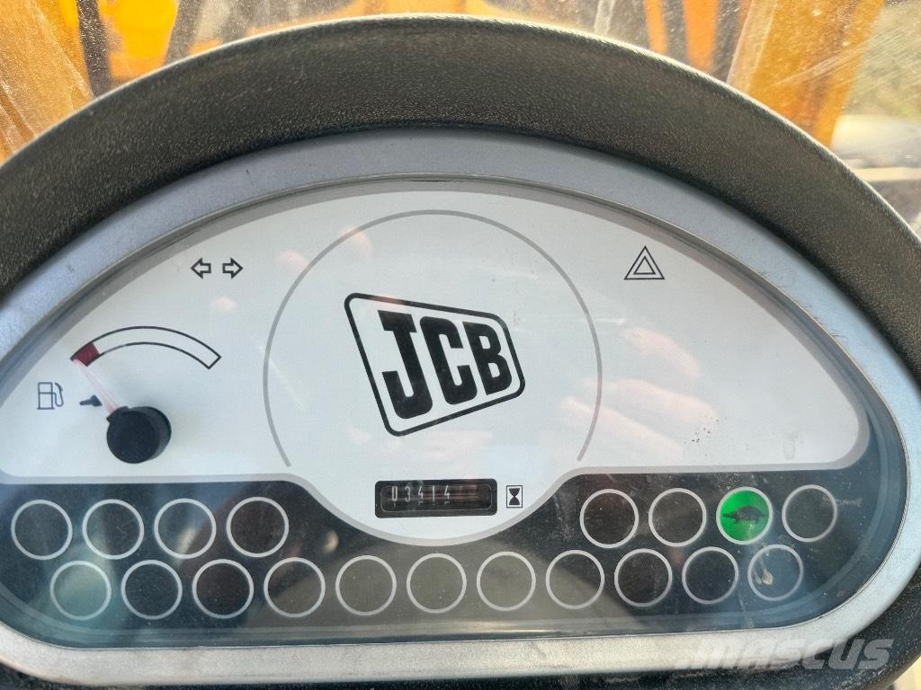 JCB 406 Фронтальные погрузчики