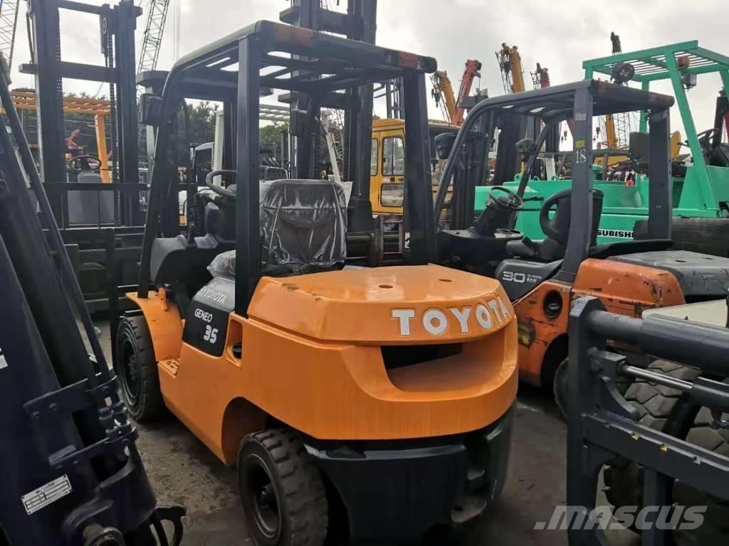 Toyota 3.5 ton Дизельные погрузчики