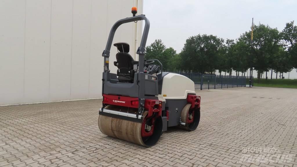 Dynapac CC1200 VI Катки тротуарные