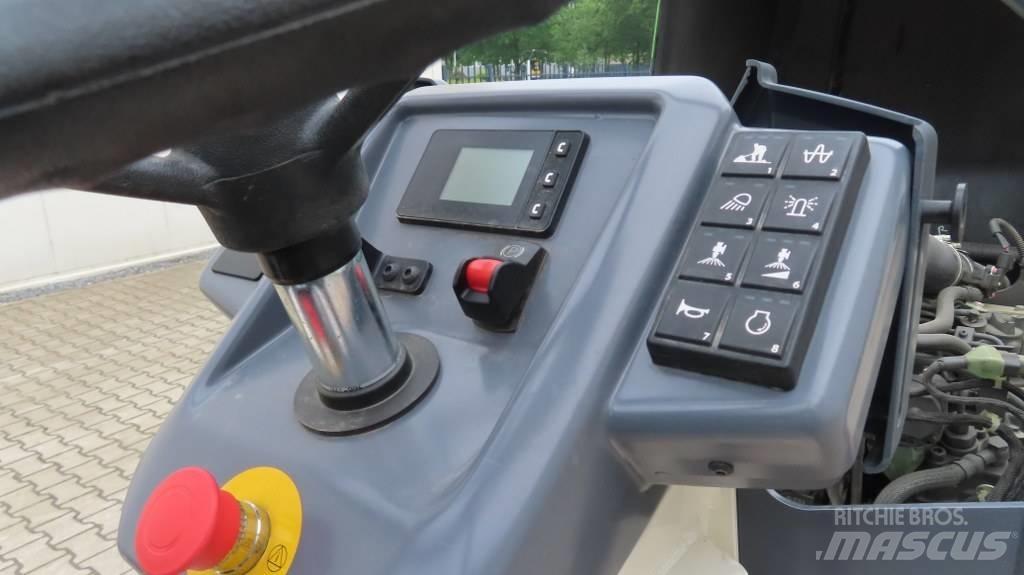 Dynapac CC1200 VI Катки тротуарные