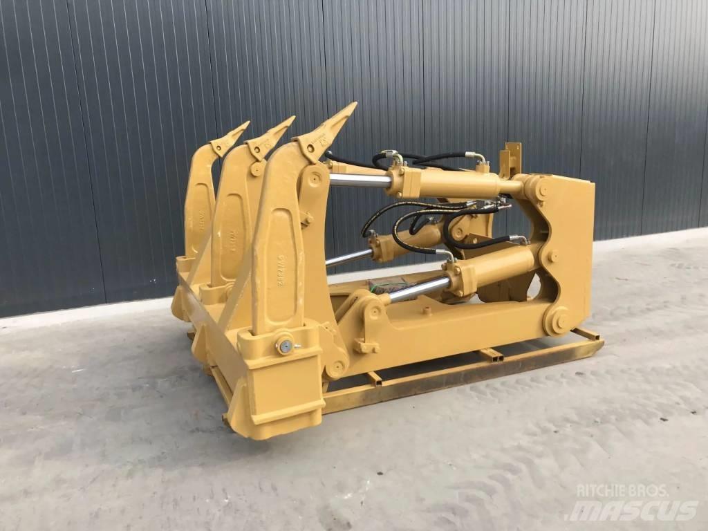 CAT D7 Навесные рыхлители