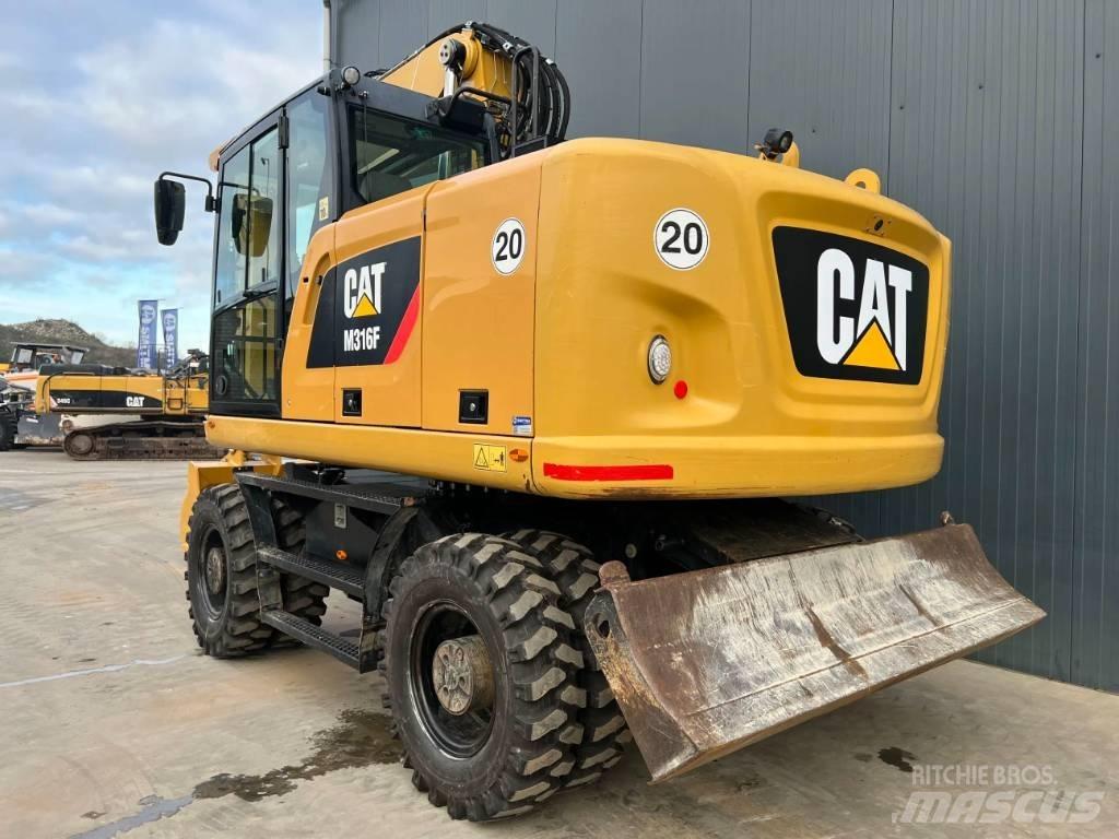 CAT M316F Колёсные экскаваторы