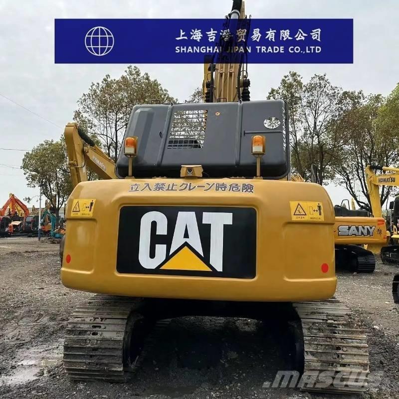 CAT 323 D Гусеничные экскаваторы