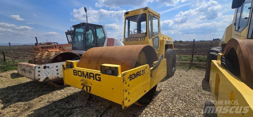 Bomag BW 217 D Грунтовые катки