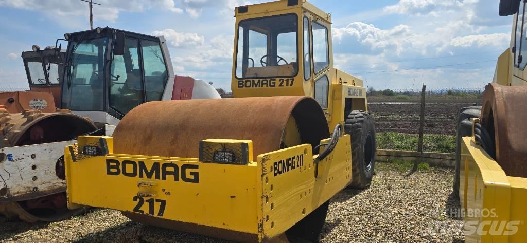 Bomag BW 217 D Грунтовые катки