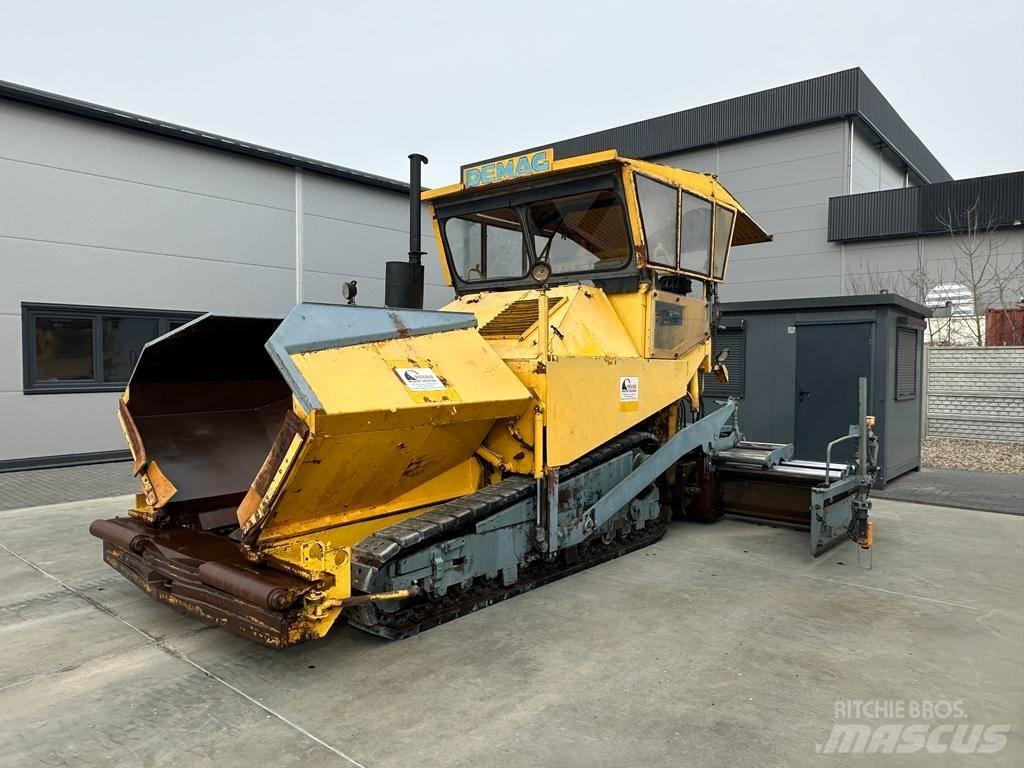 Demag DF 140 C Асфальтоукладчики