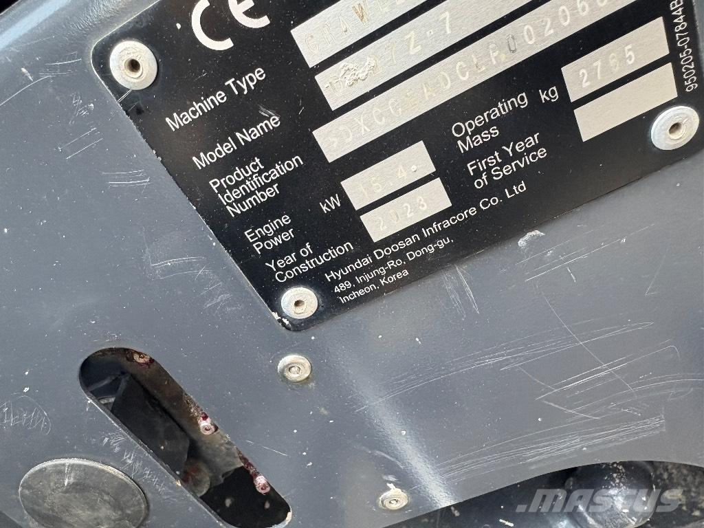 Doosan DX 27 Z Мини-экскаваторы