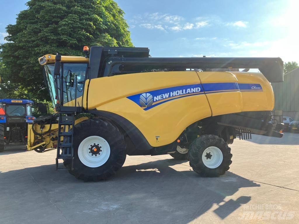 New Holland CX 6090 Зерноуборочные комбайны