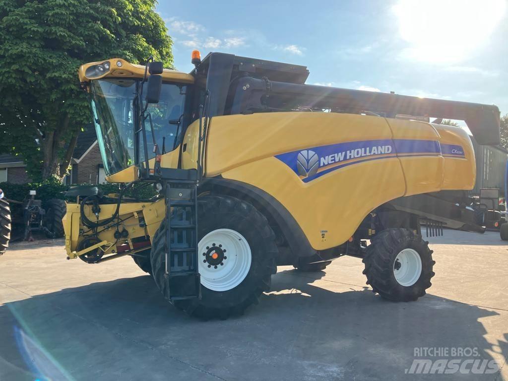 New Holland CX 6090 Зерноуборочные комбайны