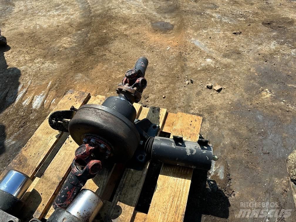 CAT 214 B FT gearbox Колёсные экскаваторы