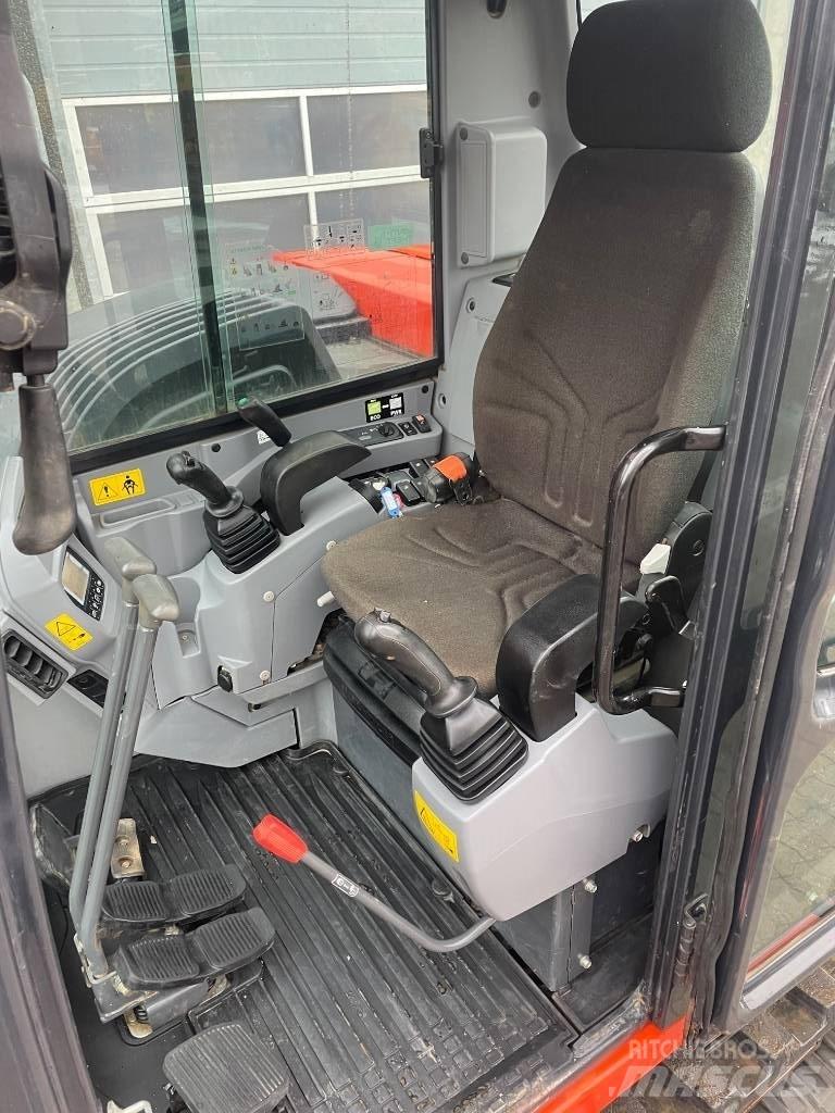 Kubota KX080-4a Малые экскаваторы 7т-12т