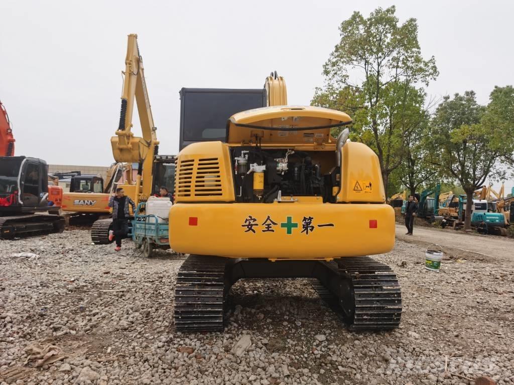 Komatsu PC 70-8 Гусеничные экскаваторы