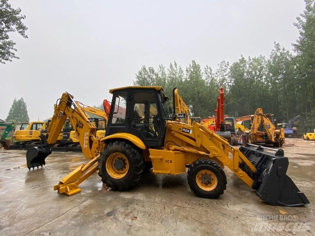 JCB 3 CX Экскаваторы-погрузчики