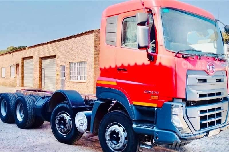 UD CGE 370 8x4 Специальные грузовики
