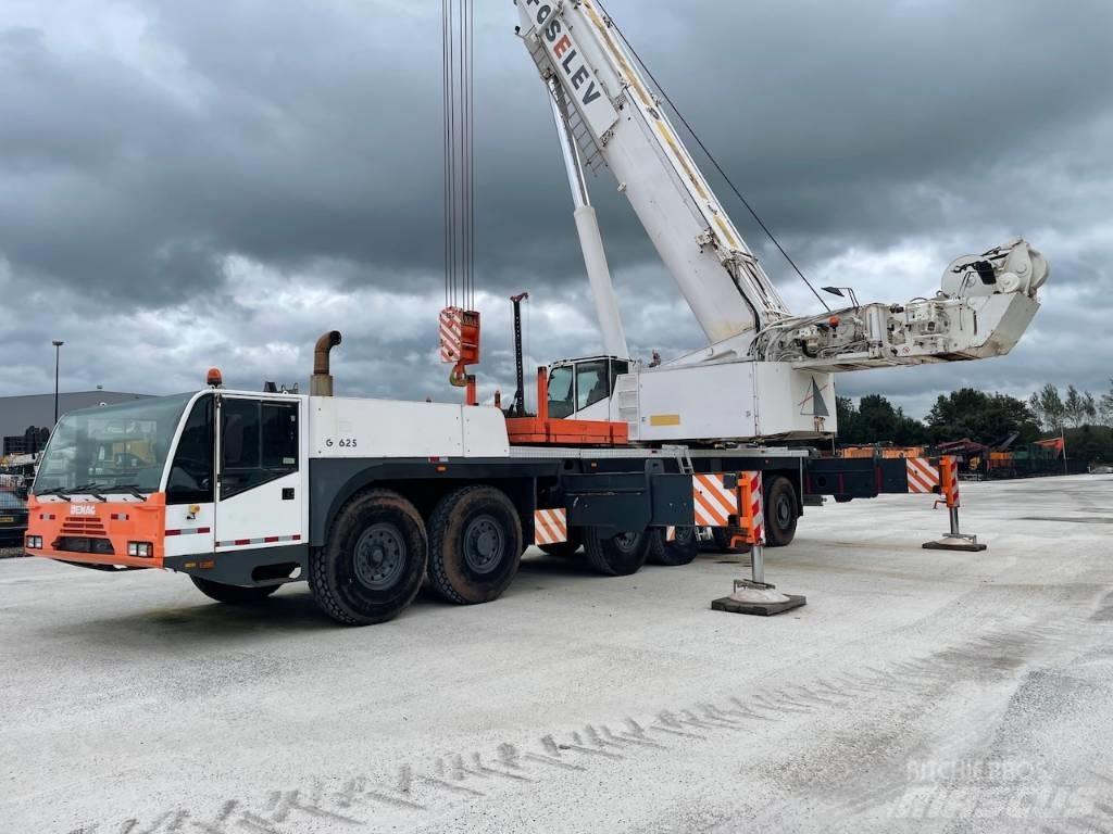 Demag AC 300 Автокраны