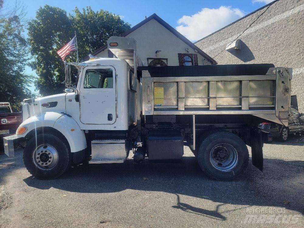 Peterbilt 340 Грузовики-Самосвалы